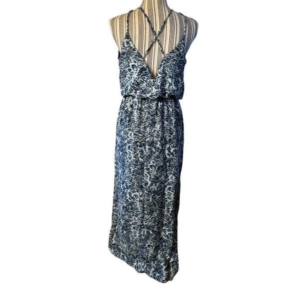 One Clothing Maxi Dress Medium Blue White Patterned Sleeveless Elastic Waist - Picture 6 of 16